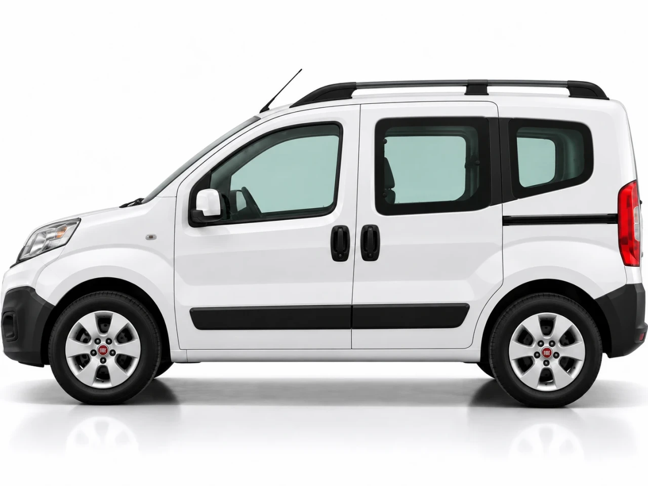 Fiat Fiorino yan görünüm