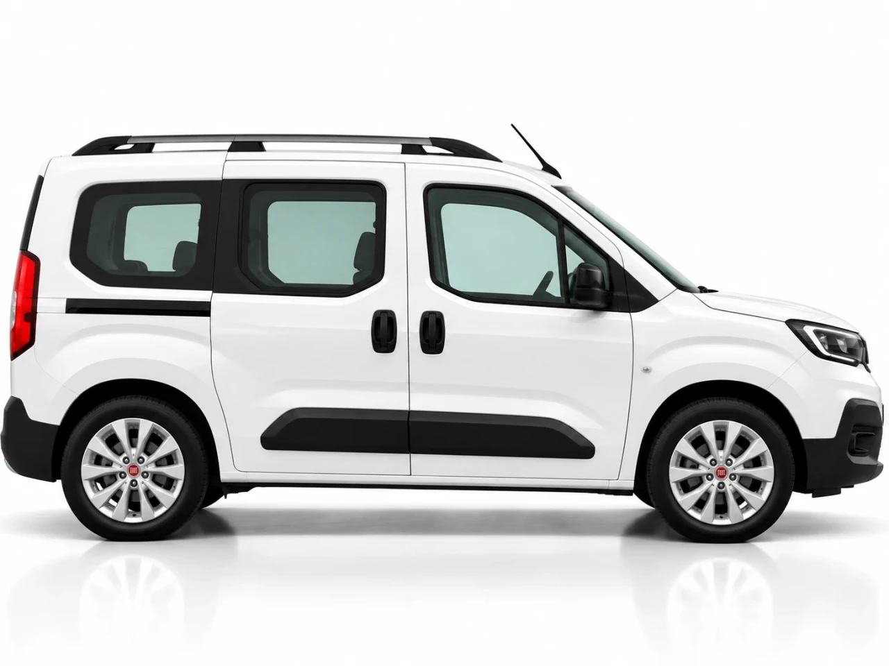 Fiat Doblo Antalya yan görünüm