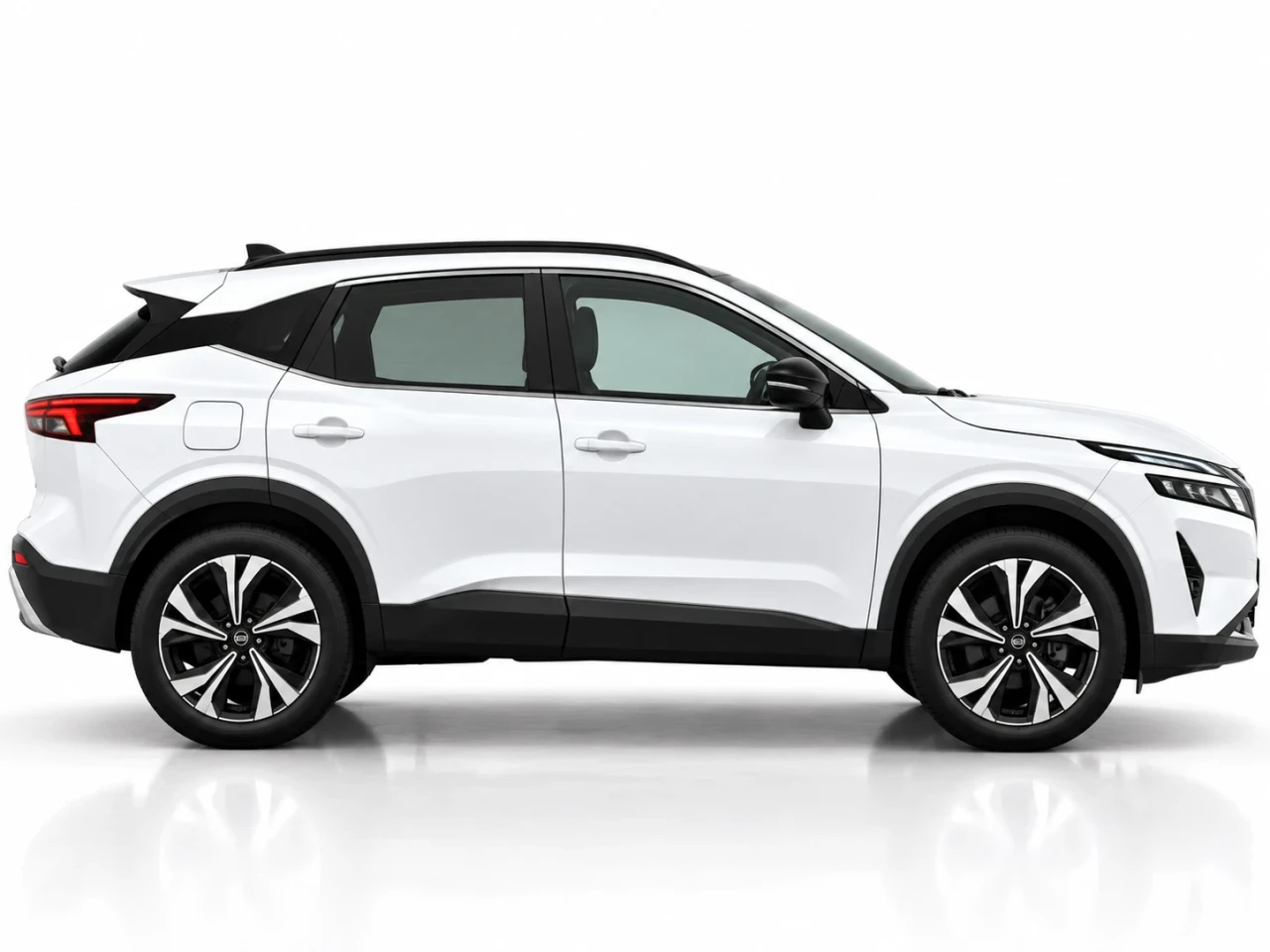 Nissan Qashqai Antalya yan görünüm